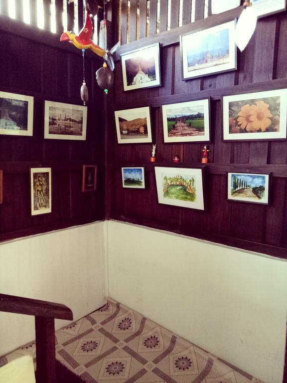 Baan Mai Guesthouse Mae Hong Son Bagian luar foto